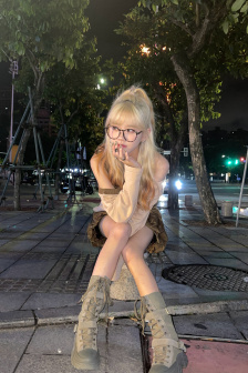 吸我一个吻